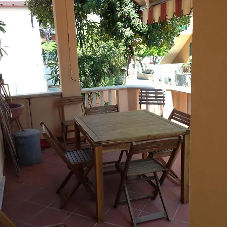 Apartment Casa Lucia - A Un Passo Dal Mare *