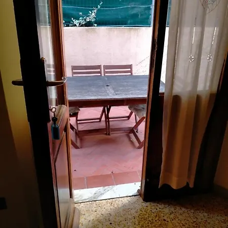 Casa Lucia - A Un Passo Dal Mare Апартаменты Розиньано Солве
